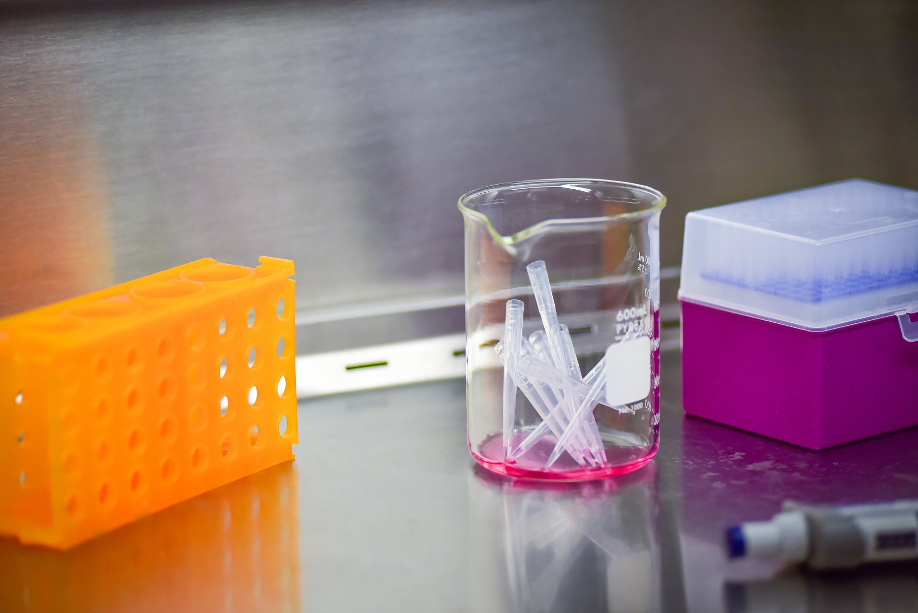 Plastic-article-1-image-1